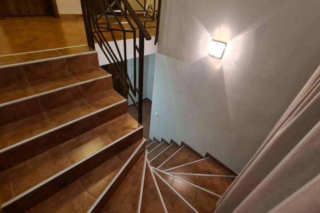 Двете Къщи В Планината Villa Beli Osum Ngoại thất bức ảnh