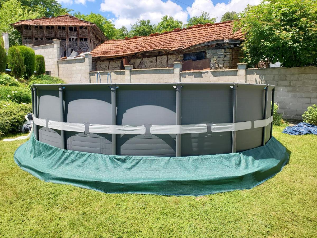 Двете Къщи В Планината Villa Beli Osum Ngoại thất bức ảnh