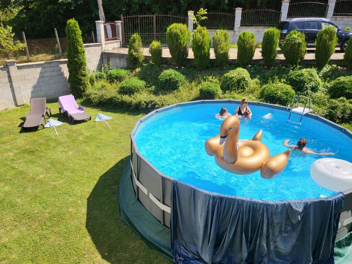 Двете Къщи В Планината Villa Beli Osum Ngoại thất bức ảnh